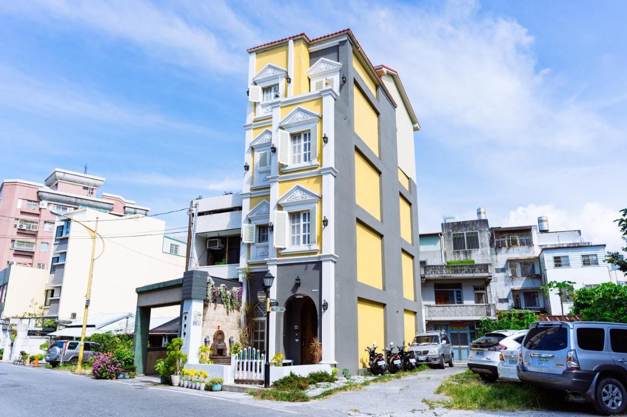 花蓮花漾夏卡爾民宿-無人民宿自助入住-包棟可烤肉可麻將 Hualien City Exterior photo